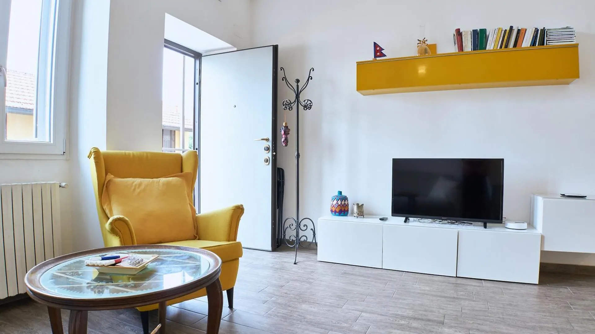 Xenia Apartments - Two-Room Apartment In Fondazione Prada Milan Italy