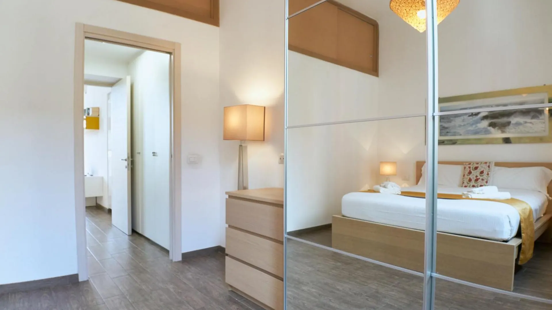 Xenia Apartments - Two-Room Apartment In Fondazione Prada Milan 0*,  Italy